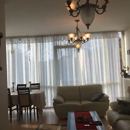 Zolitudes Iela Leilighet Апартаменти Рига